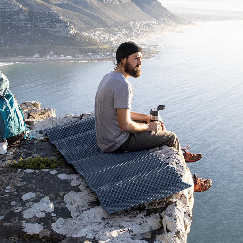 Naturehike rozšířená pěnová karimatka skládací 670g - tmavě šedá